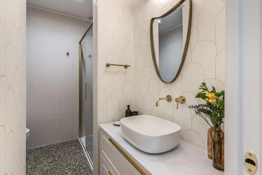 3 Bedroom Apartment Via Genova Monti Area Rome Italy